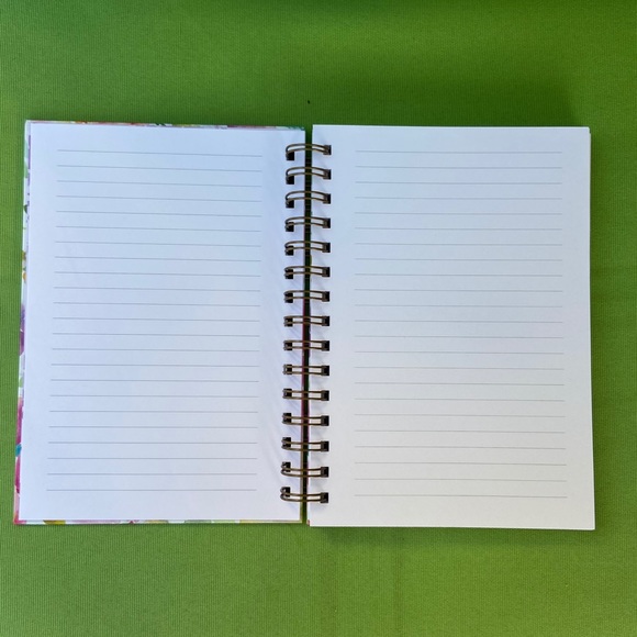 🆕 Fun paper notebook journal - Picture 2 of 11